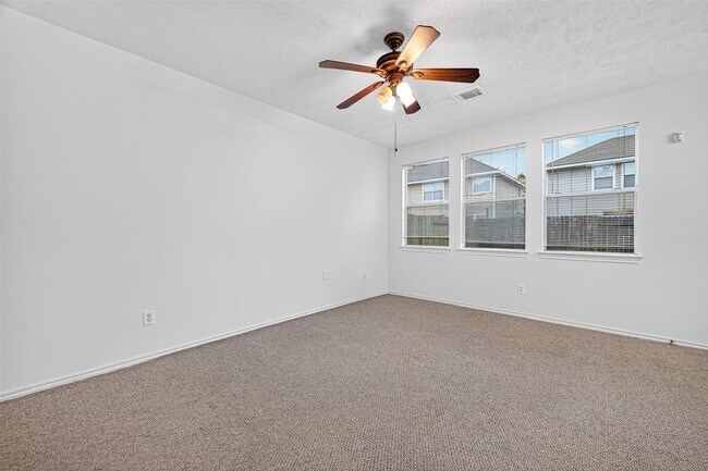 Building Photo - 25222 Boulder Bend Ln