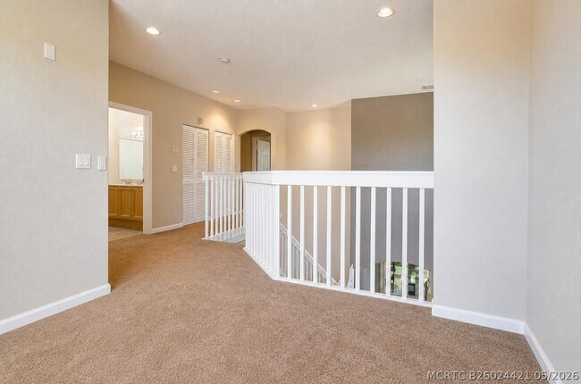 Building Photo - 3945 Torres Cir