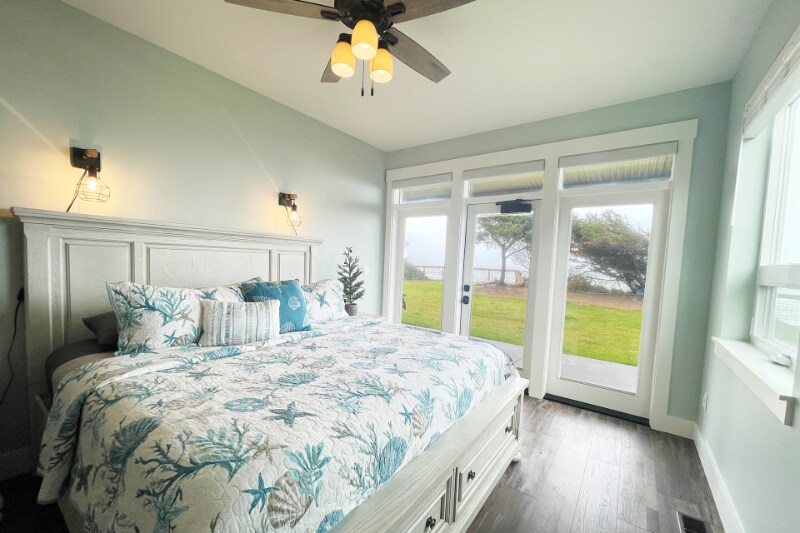 Building Photo - 10340 NW Pacific Coast Hwy