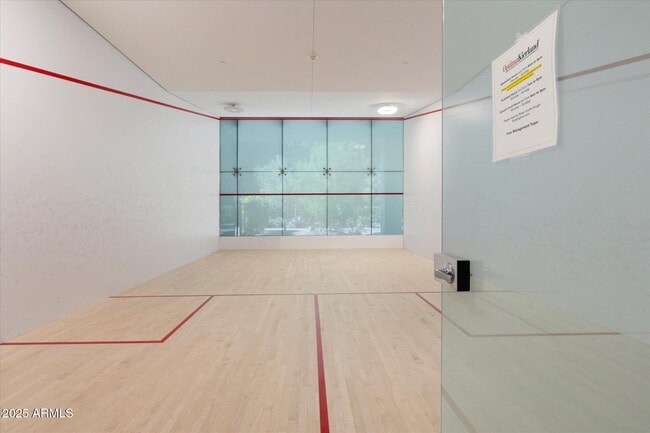 Building Photo - 7180 E Kierland Blvd