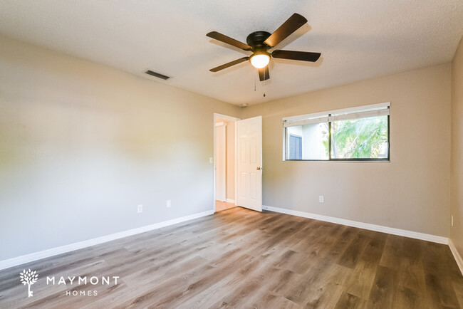 Building Photo - Charming 4-Bedroom Home in Lake Mary