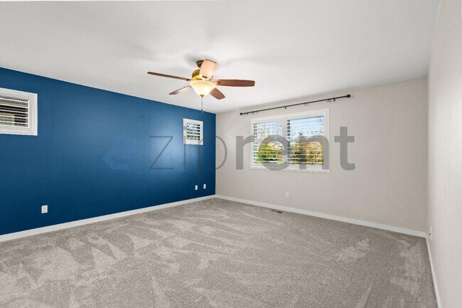 Building Photo - 722 85th Dr SE