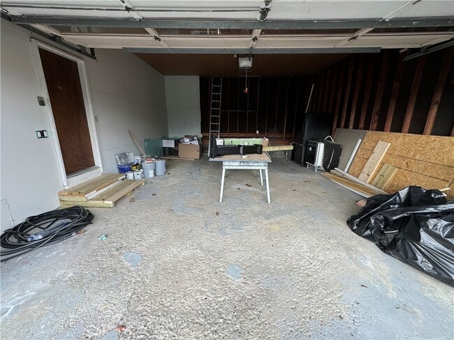 Building Photo - 133 Lincoln Rd