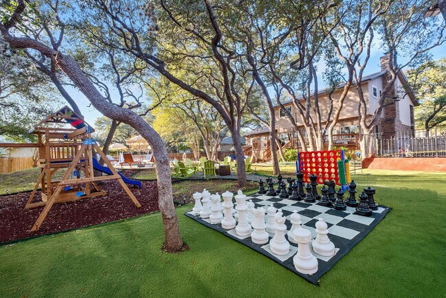 Building Photo - 13702 Yellow Oak Cir