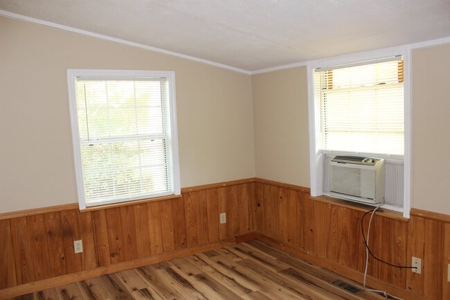 Building Photo - 781 California St