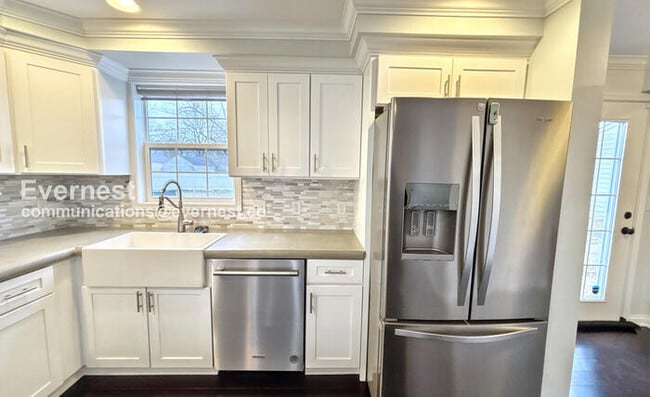 Building Photo - 616 Eastmoor Blvd