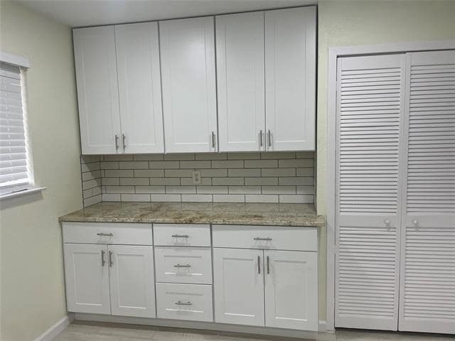 Building Photo - 119 Mariana Dr