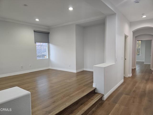 Building Photo - 7454 Chanteclair Ct