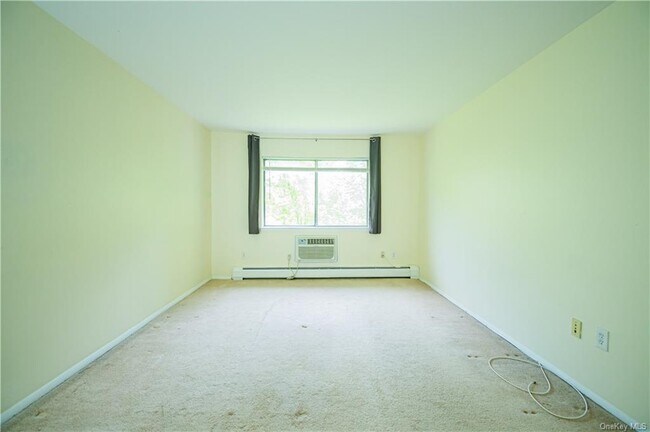 Building Photo - 20 Peddler Hill Rd