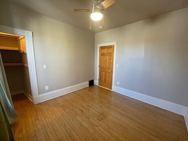 Building Photo - 2035-2037 N Buffum St