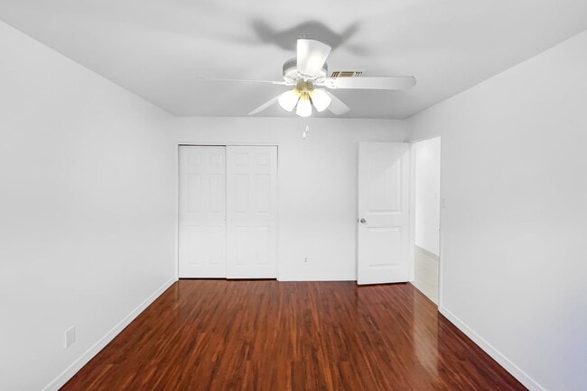 Building Photo - 8419 E Orange Blossom Ln