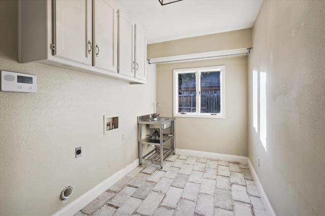 Building Photo - 126 Carnoustie Dr