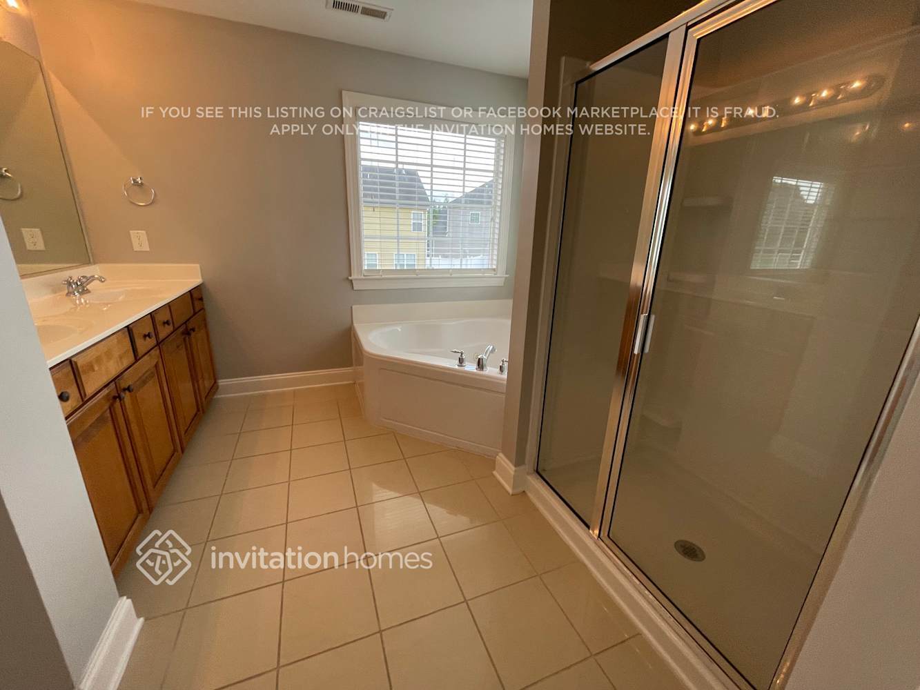 Building Photo - 3624 Cottesmore Dr