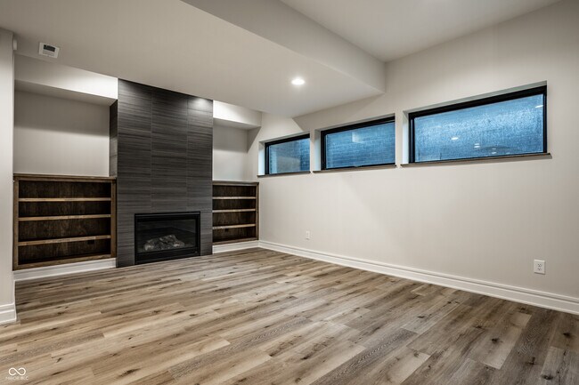Building Photo - 4292 Alderborough Way