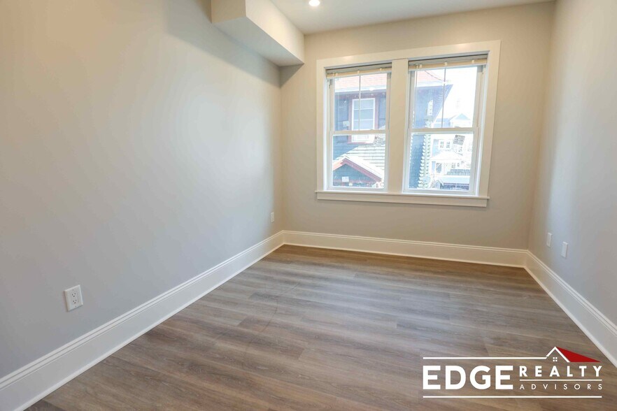 Building Photo - 78 North Beacon St