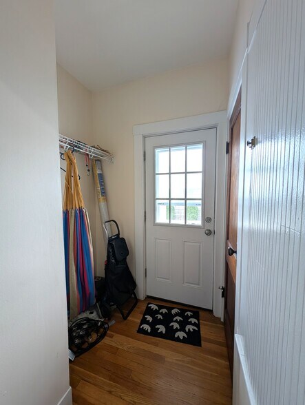 Building Photo - 836 Fellsway