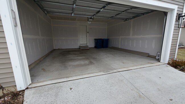 Building Photo - 46 Amber View Ct