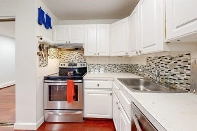 Building Photo - 383 Langley Rd