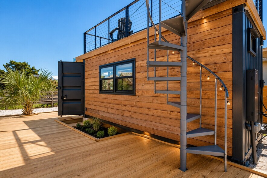 Building Photo - 316 Bream Ave