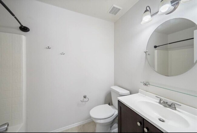 Building Photo - 29705 Parliament Hills Dr