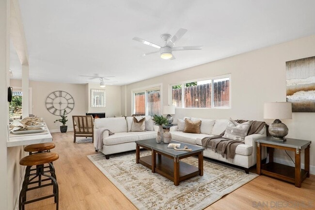 Building Photo - 5051 Lenore Dr
