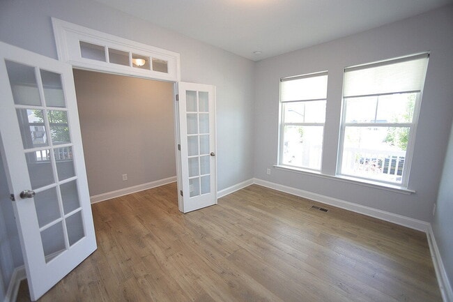 Building Photo - 24 Plenty Ct