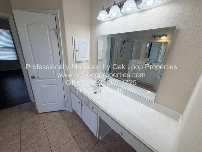 Building Photo - 2709 Autumn Falls Dr