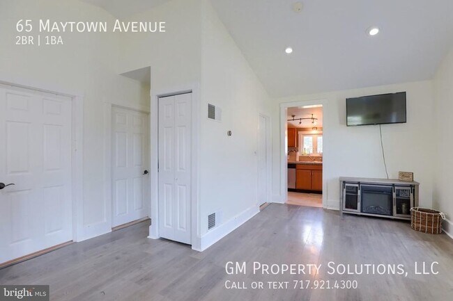 Building Photo - 2 Bedroom Bungalow in Elizabethtown!