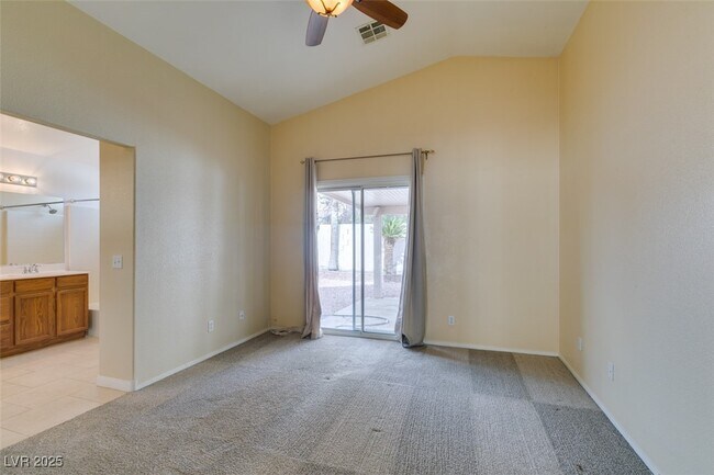 Building Photo - 744 Gritty Garnet Ave