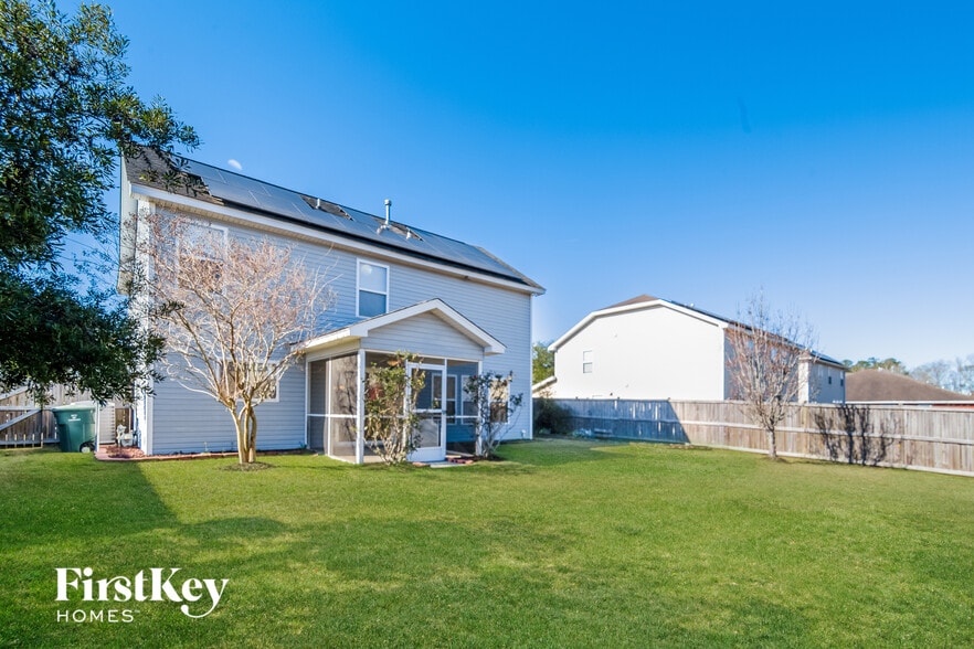 Building Photo - 7023 Lanier St