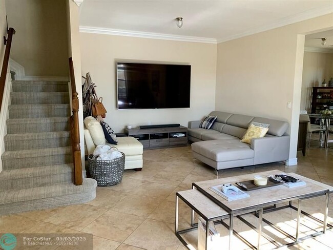 Building Photo - 128 Riverwalk Cir