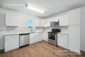 Building Photo - 1206 N Texas 78 Business