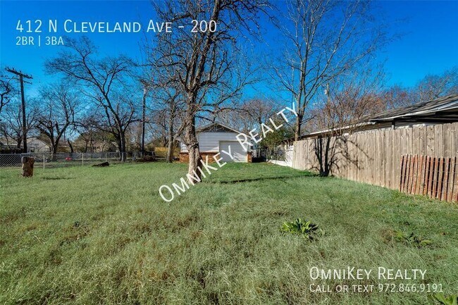 Building Photo - 412 N Cleveland Ave
