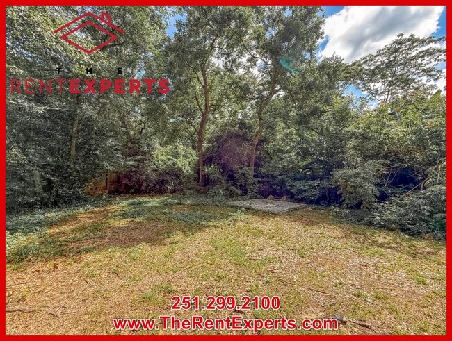 Building Photo - 5005 N Hillwood Cir
