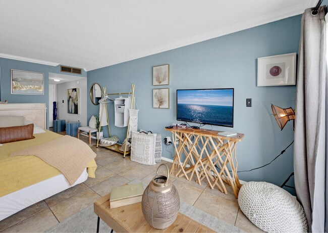 Building Photo - 769 Sundial Ct