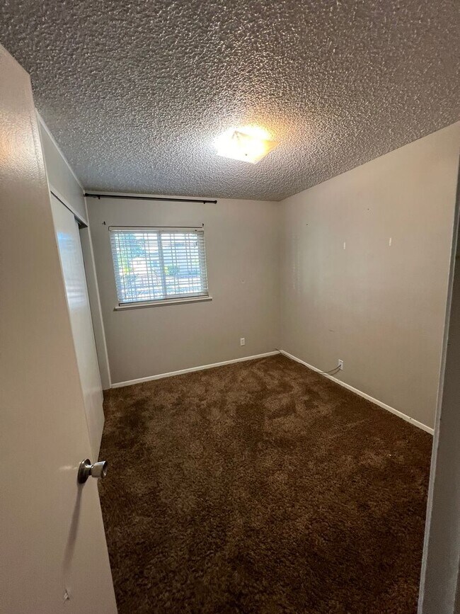 Building Photo - COMING SOON - CENTRALLY LOCATED - UPGRADED...