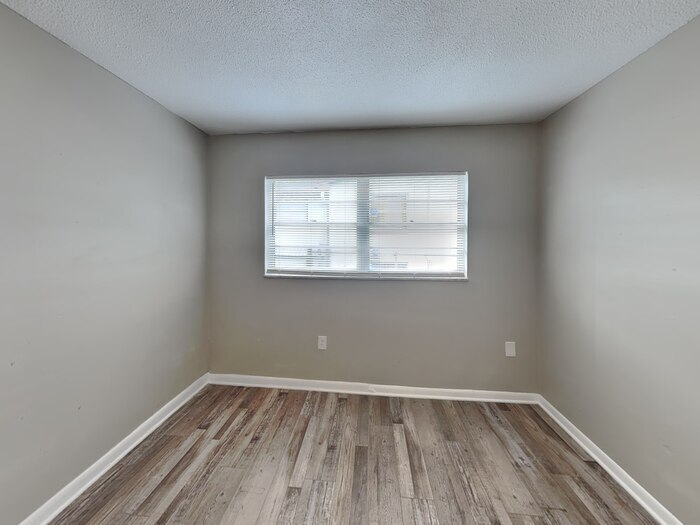 Building Photo - 6410 Gamble Dr