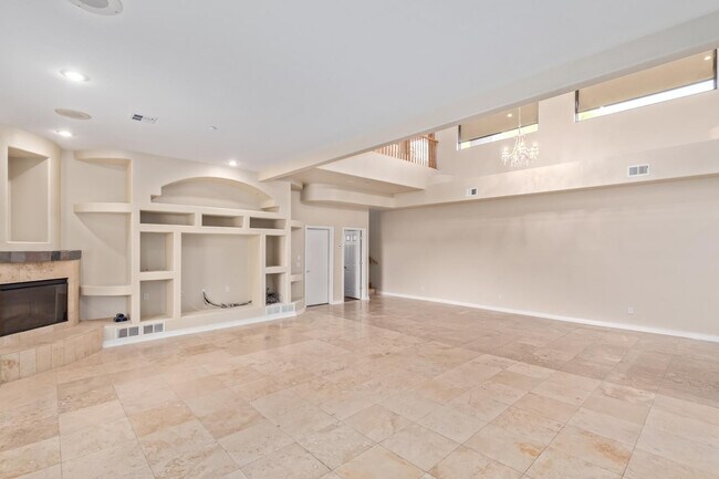 Building Photo - 15330 E Walnut Ln