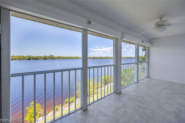 Building Photo - 1015 Mainsail Dr
