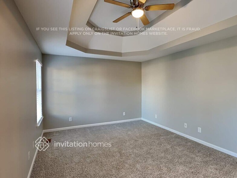 Building Photo - 612 Creekfront Dr