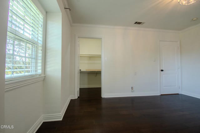 Building Photo - 4635 Cartwright Ave