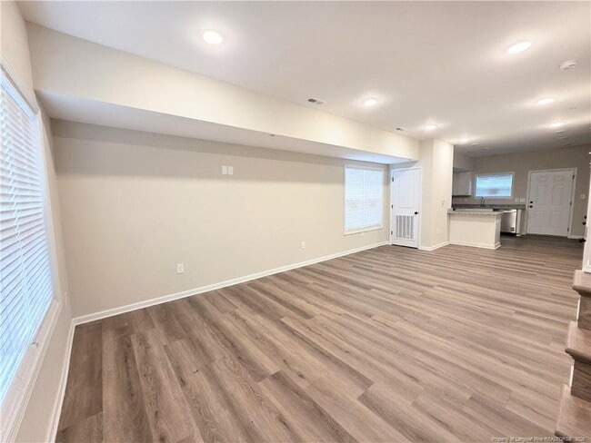 Building Photo - 1511 Fort Bragg Rd