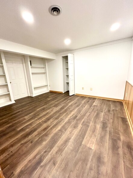 Building Photo - 6348 Torrence St