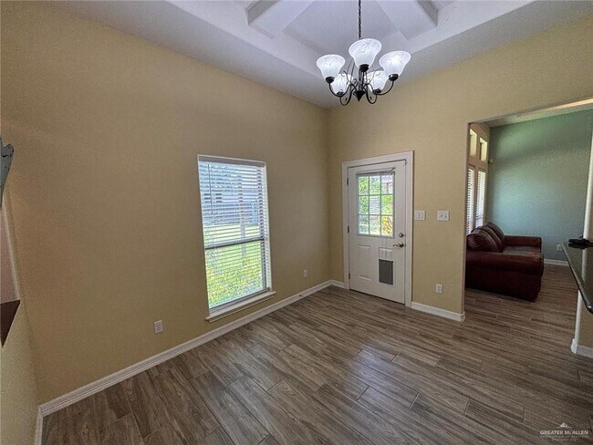 Building Photo - 2304 Brazos Ave
