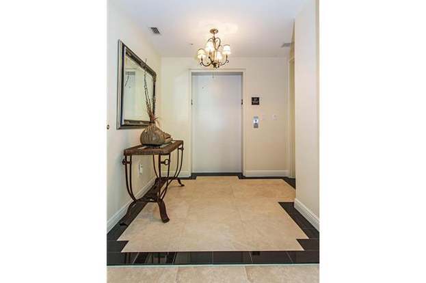 Building Photo - 275 Indies Way