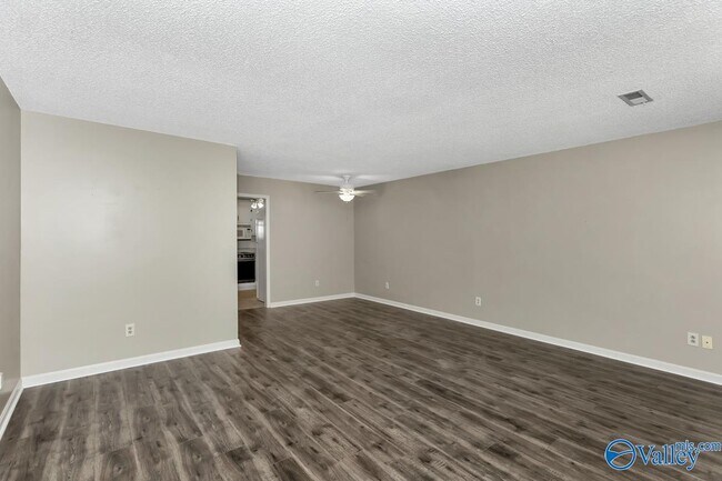 Building Photo - 8147 Oldfield Rd SW