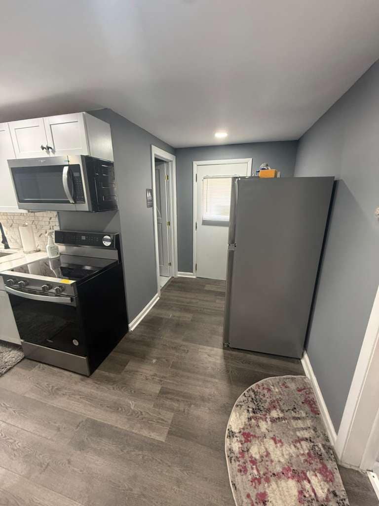 Building Photo - 17604 Virginia Ave