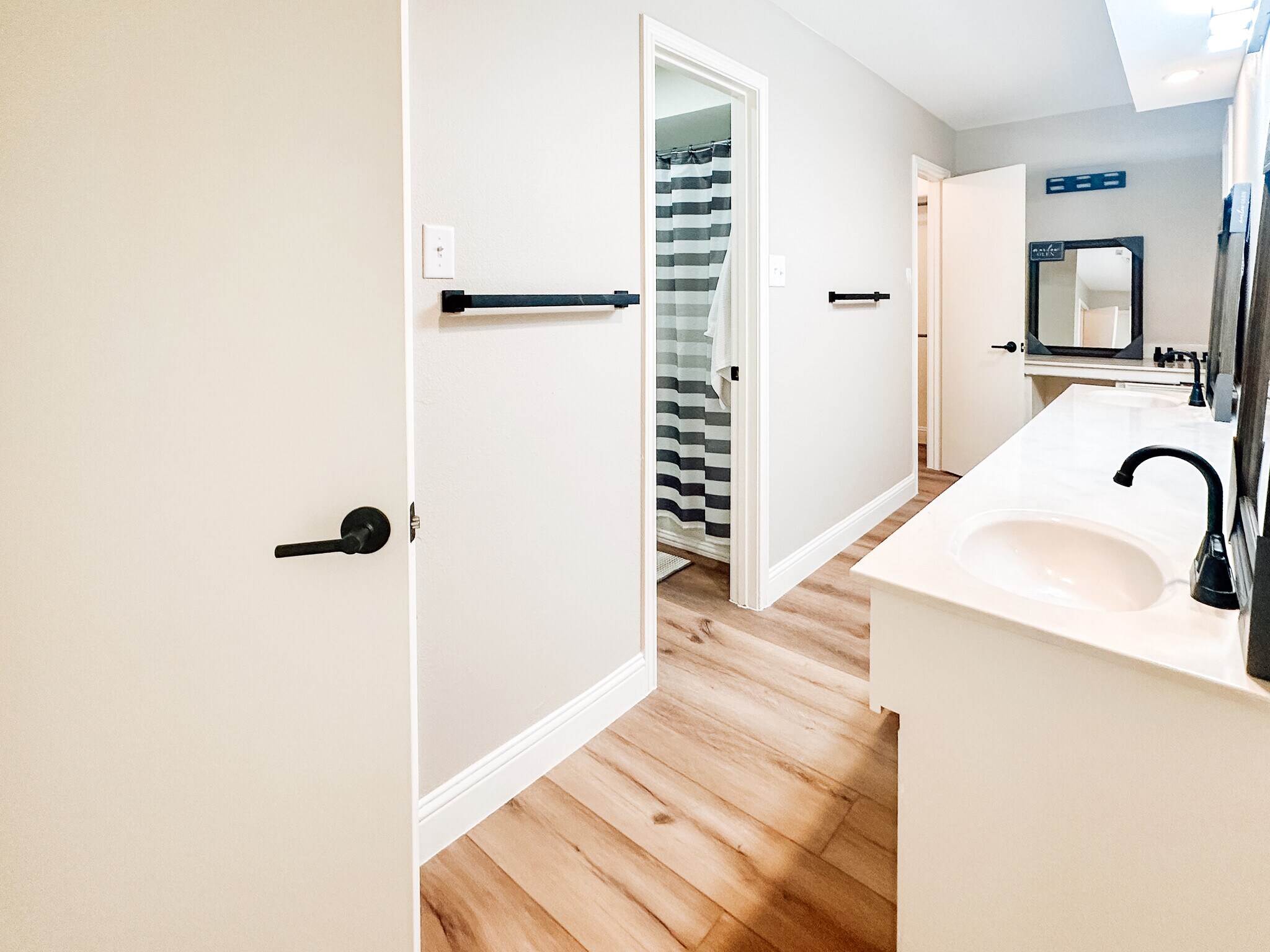 Building Photo - 5712 73rd St