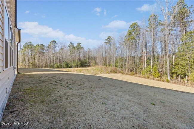 Building Photo - 149 Wilbur Lake Dr