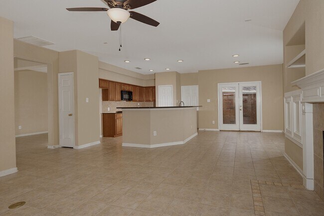 Building Photo - 78 E Foxbriar Forest Cir